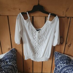 A. Byer Size Sm Off Shoulder White Lace Detail Women's Top Small